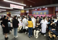 深化内涵建设和改革发展推动中医药现代化和国际化